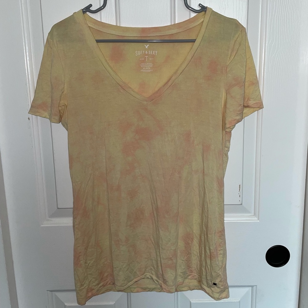 American Eagle Soft and Sexy V Neck Tie Dye Tee M